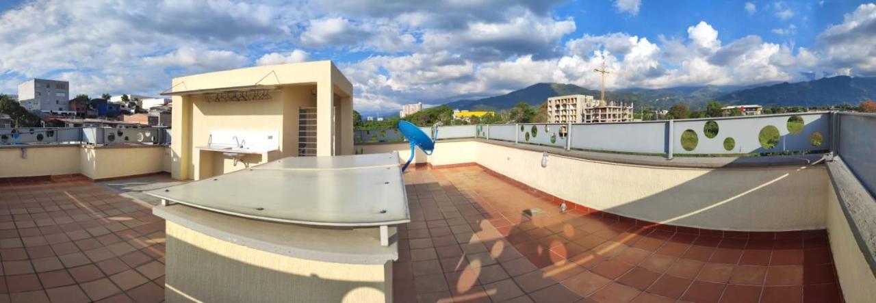 Buena Vista Suites Armenia  Exterior foto